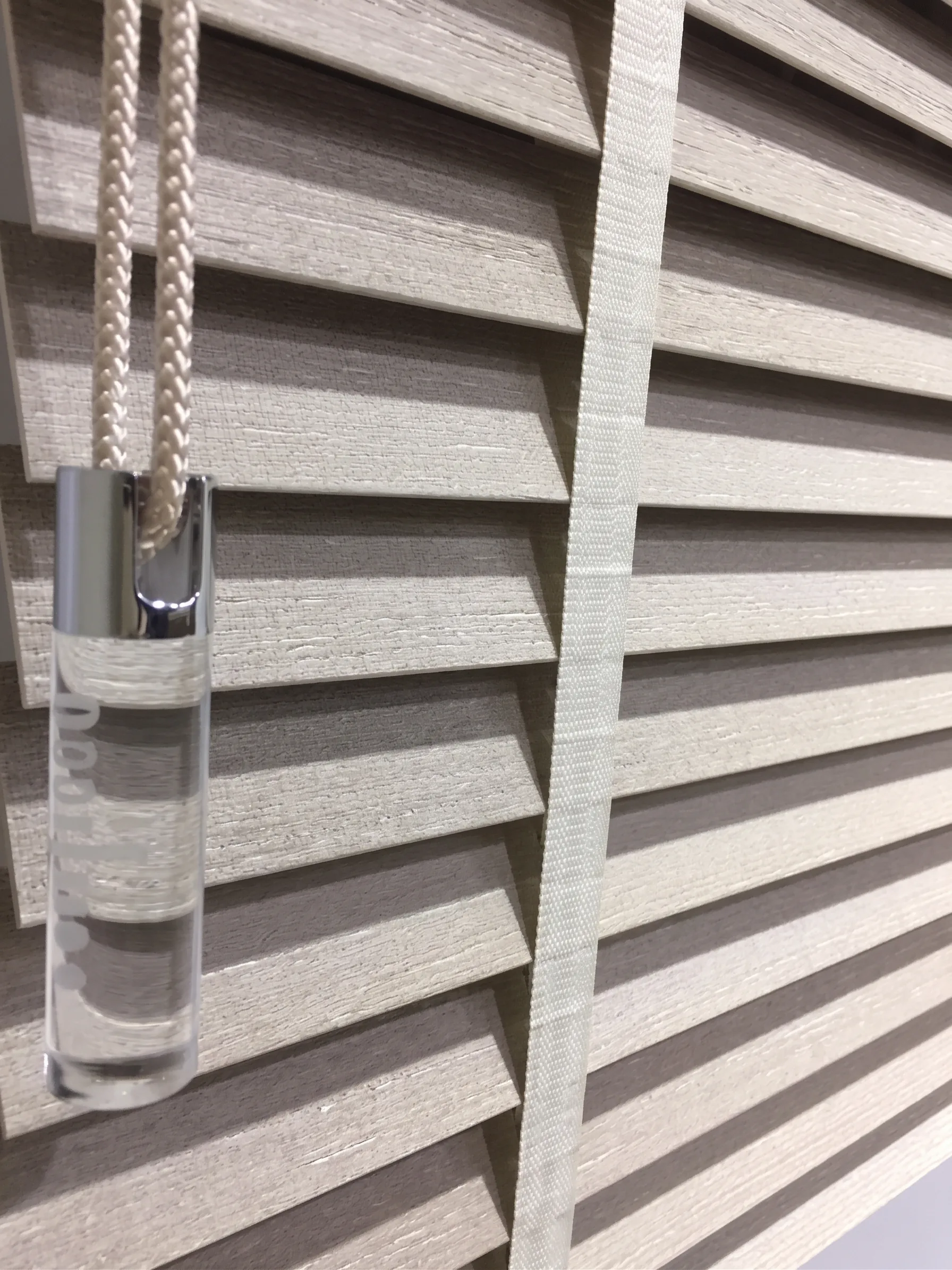 Wood Blinds detail photo